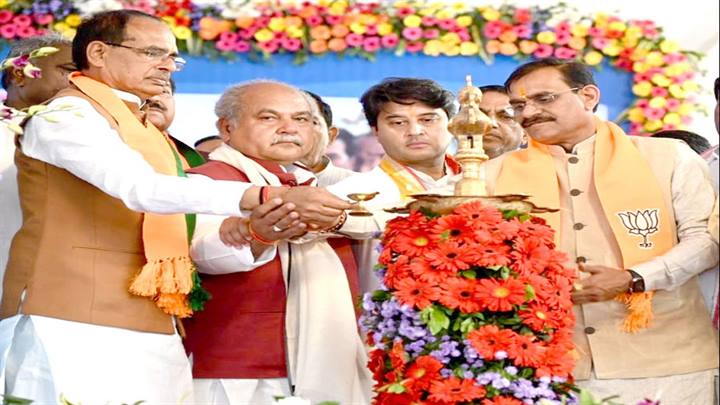 श्योपुर की धरती पर बरस रहा है विकास का रंग : मुख्यमंत्री श्री चौहान